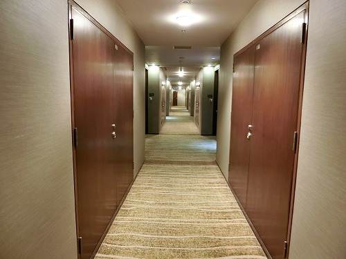 31階ホテル廊下
