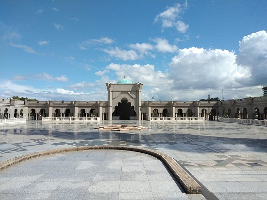 wilayah mosque（連邦直轄領モスク）中庭