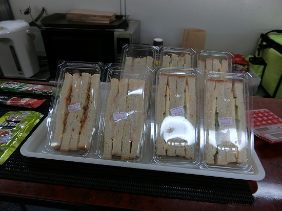イポー電車食堂車サンドイッチ