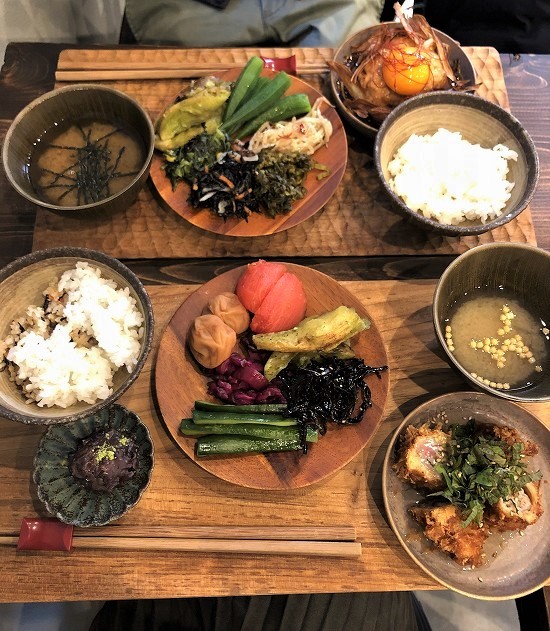 Mocha モチャ 中目黒 お米とお茶の専門店で健康的な選べるランチ