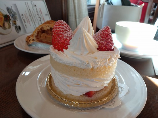 馬車道十番館でモーニング ランチ ショートケーキのレベルは過去最高
