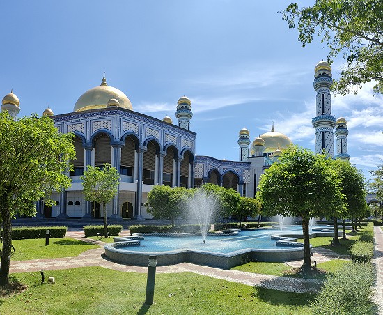 new_mosque_brunei