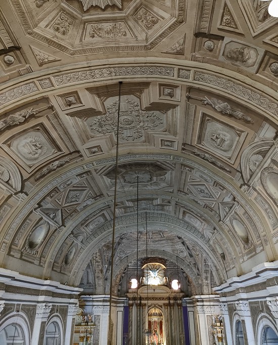 ceiling_san_agustin_church