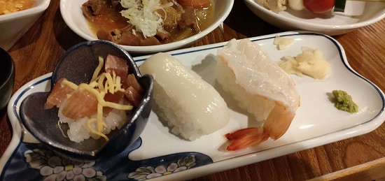 sushi_dinner_ikahoonsen_hoteltenbo