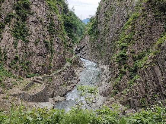 scenery_panorama_staition_kiyotsu_valley