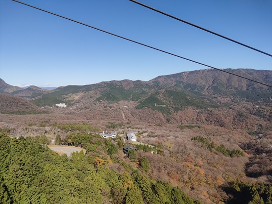 autumn_leaves_hakone_ropeway