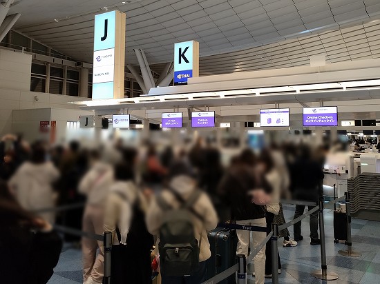 haneda3_hkexpress_counter