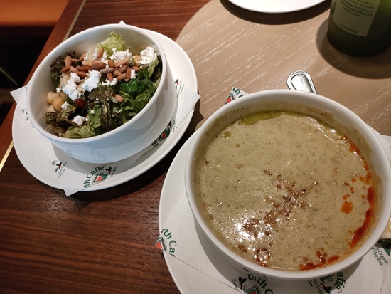salad_soup_urth_cafe