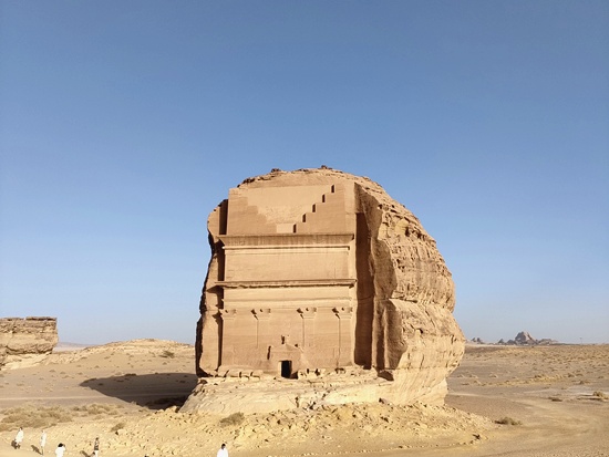 tomb_of_lihyan_son_of_kuza