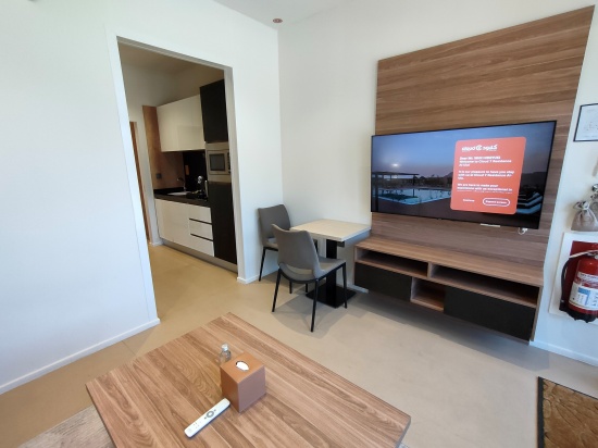 cloud7_livingroom
