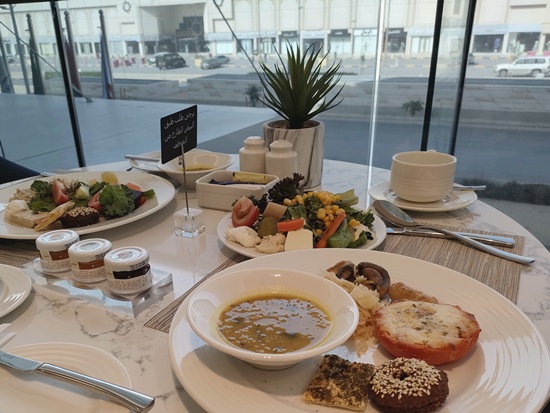 nova_m_hotel_breakfast