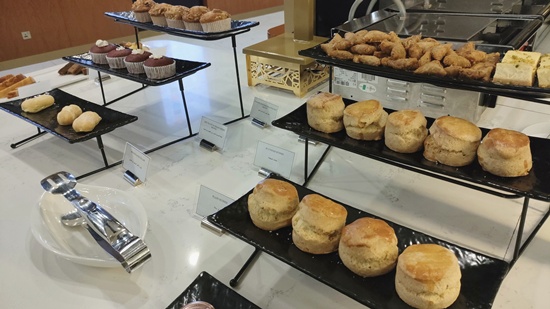 bakedsweets_bahrain__internationalairport_gulfairbusiness_lounge
