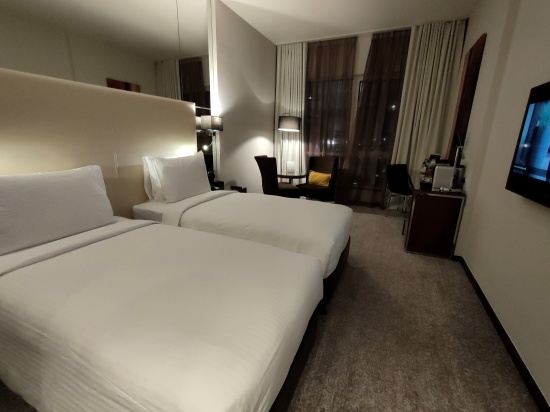 centro_waha_by_rotana_twinbedroom