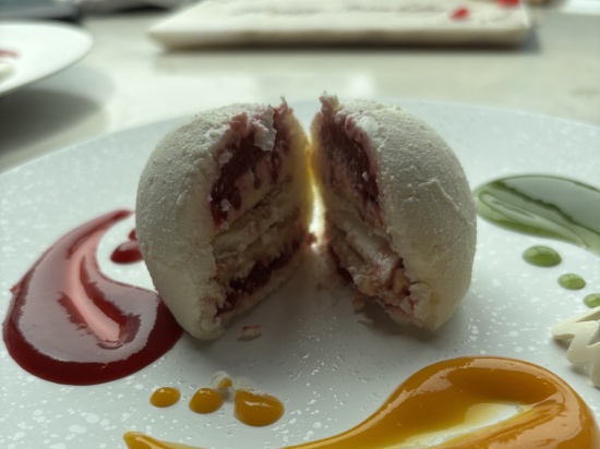 chef's_theatre_dessert_crosssection