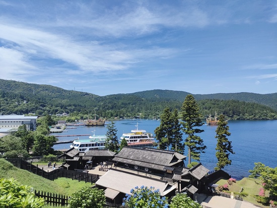 hakone_sekisho_ashino_lake
