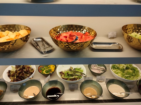 hispa_breakfast_salad