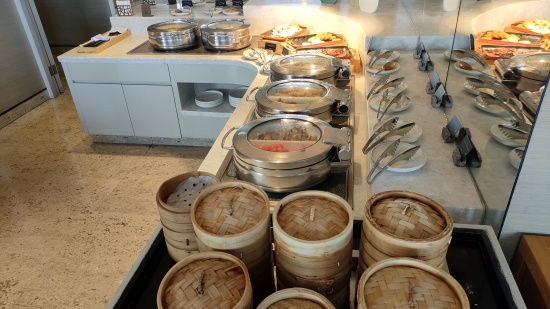 portman_ritz_breakfast_dimsum