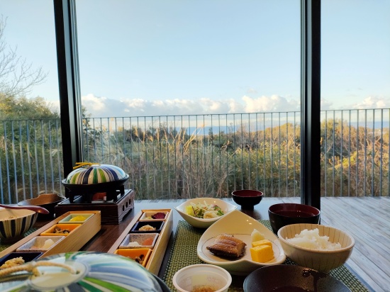 toslove_tateyama_breakfast