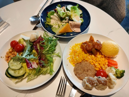 regala_hotel_breakfast