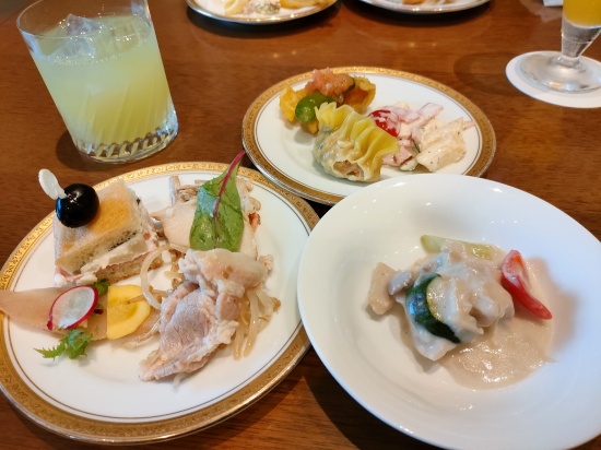 grand_nikko_daiba_cocktailtime_food