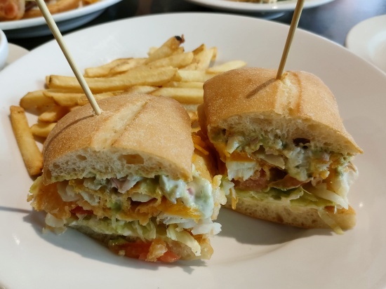 fish_sandwitch_tgi