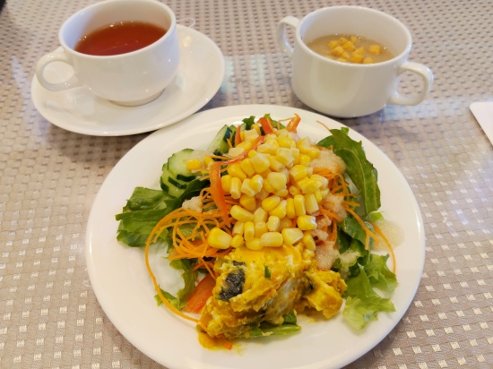 tobu_utsunomiya_hotel_lunch_salad